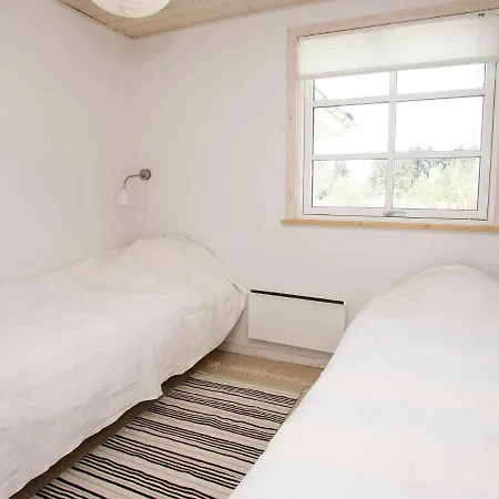 Three-bedroom In 31 *