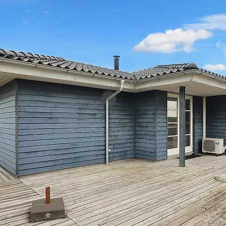 Casa vacanze Three-bedroom In 31 Brovst