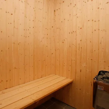 Three-bedroom In 31 Holiday home *