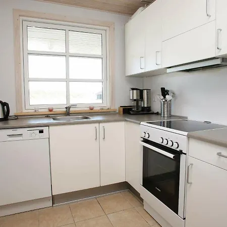 Three-bedroom In 31 * Brovst